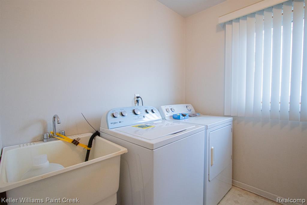 47466 S FORK Drive, Macomb, MI 48044 — Photo 16