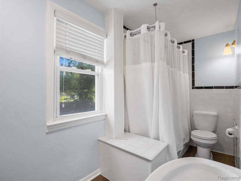 4420 SAMOSET Road, Royal Oak, MI 48073 — Photo 31