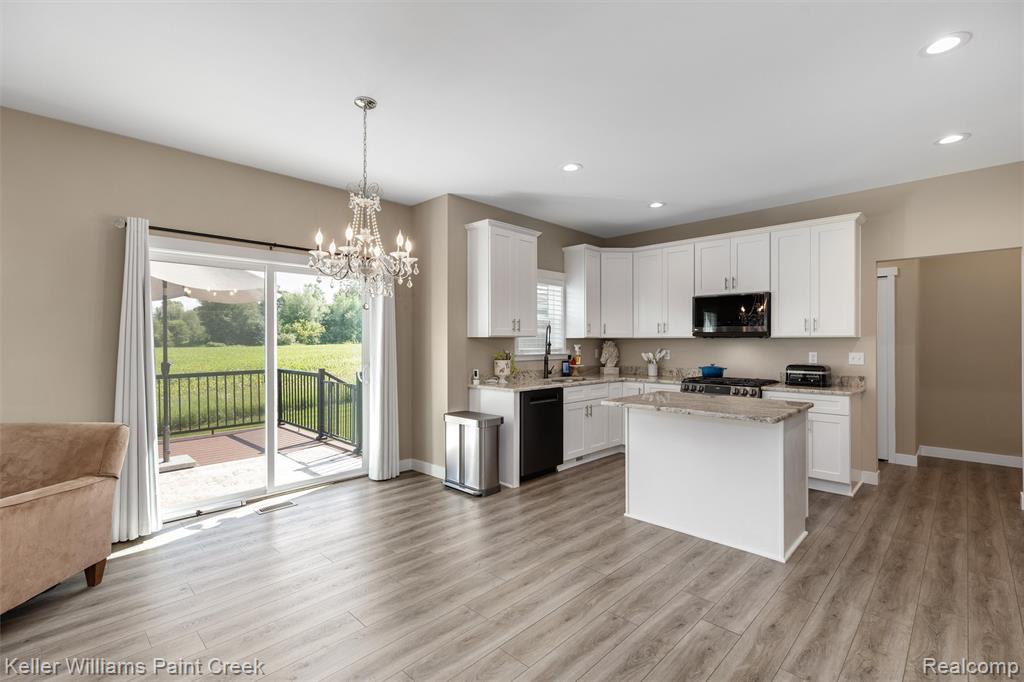 6097 Summerbrooke Circle, Fowlerville, MI 48836 — Photo 8