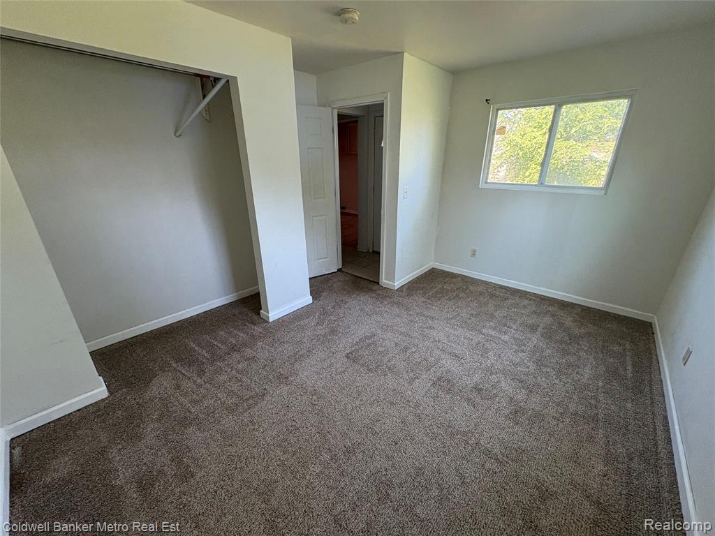 605 NEBRASKA Avenue, Pontiac, MI 48341 — Photo 10