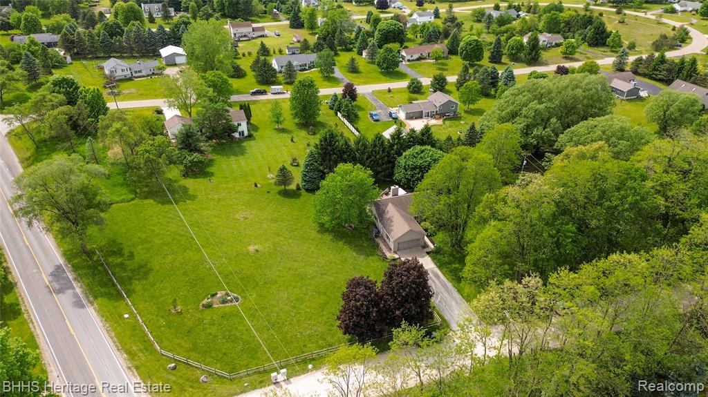 11791 West Lane, Whitmore Lake, MI 48189 — Photo 2
