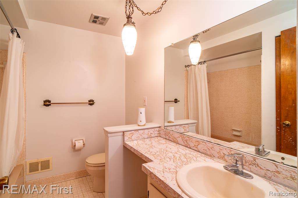 8506 Orchardview Drive, Washington, MI 48095 — Photo 34