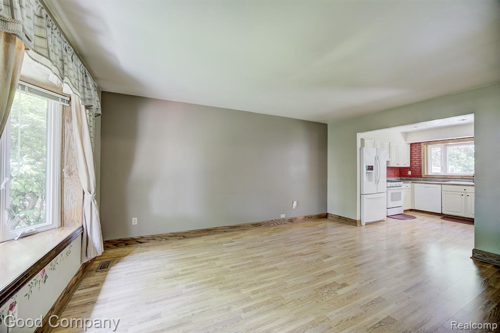 661 Merrimac Road, Canton, MI 48188 — Photo 4