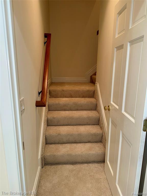 12088 Pinebrook Lane, South Lyon, MI 48178 — Photo 53
