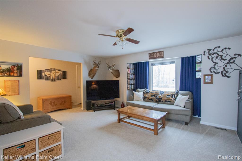 6465 Kelly Road, Yale, MI 48097 — Photo 9
