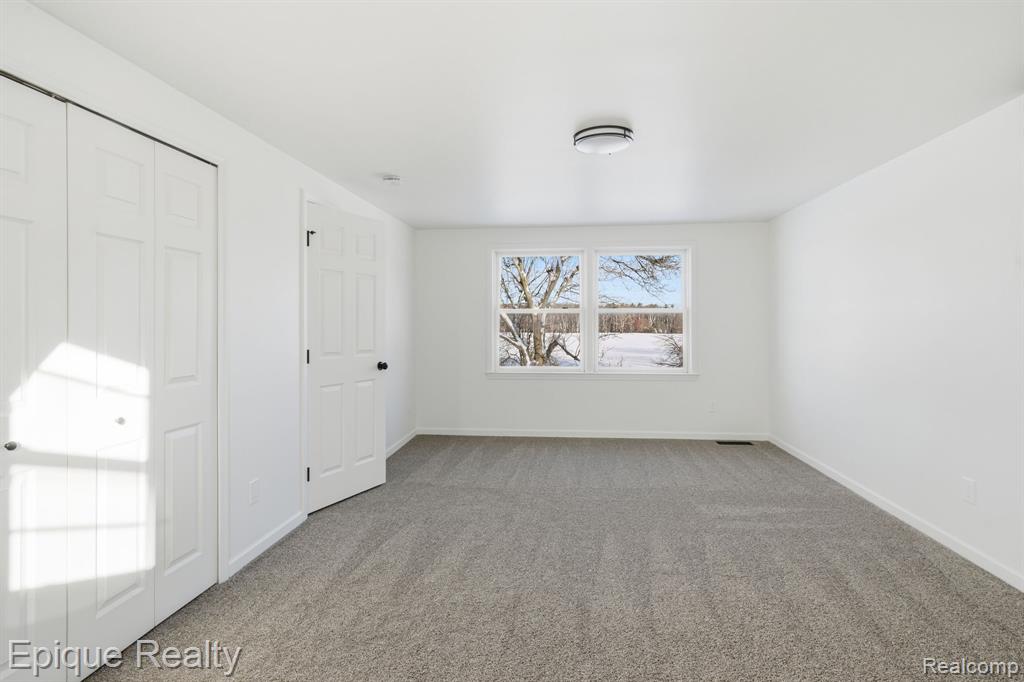 8680 Oak Hill Road, Clarkston, MI 48348 — Photo 22