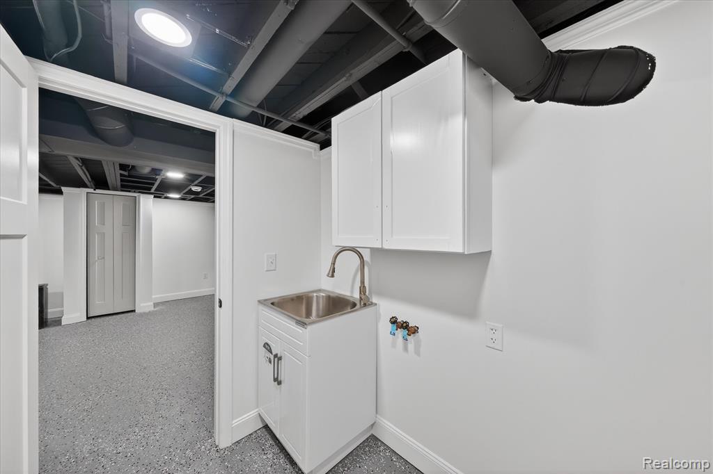 12819 Pembroke Avenue, Detroit, MI 48235 — Photo 30