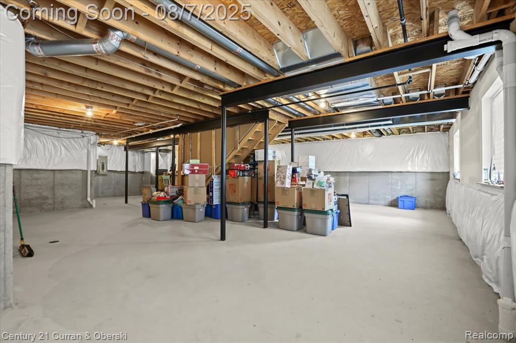 8028 Trenton Drive, White Lake, MI — Photo 24