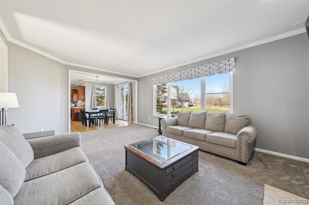 707 BAY POINTE Drive, Oxford, MI 48371 — Photo 16