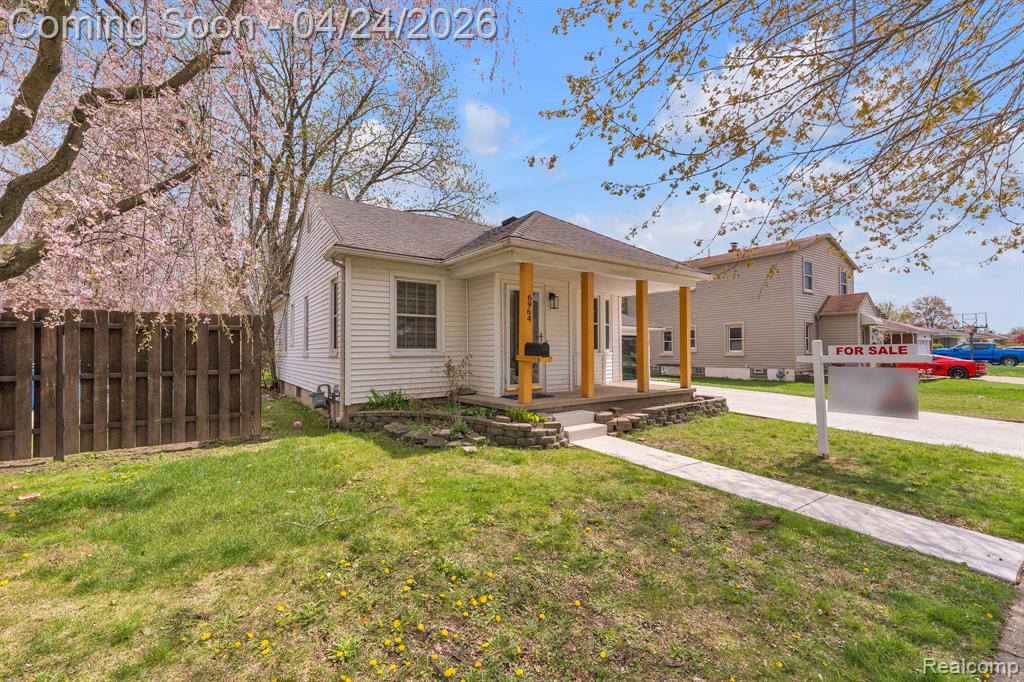 6964 Nightingale Street, Dearborn Heights, MI 48127 — Photo 3