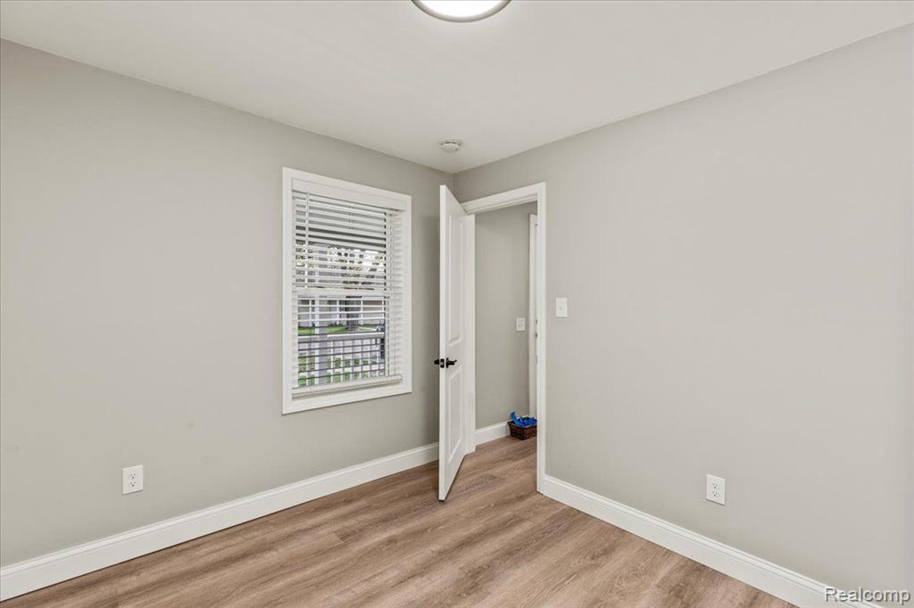 25 PEARL Street, Oxford, MI 48371 — Photo 21