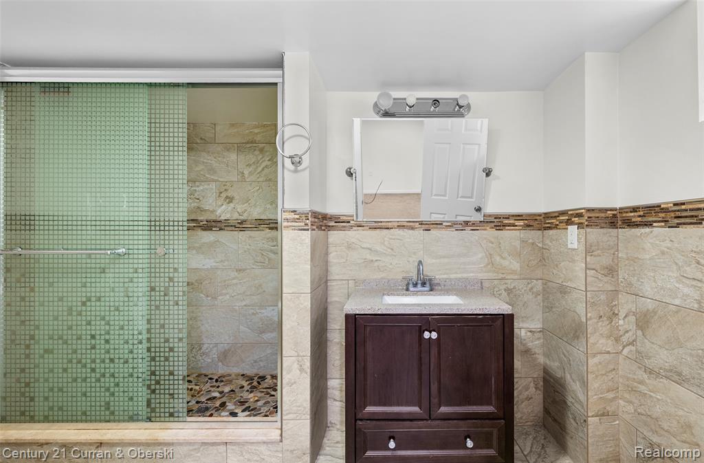 7428 Kingsbury, Dearborn Heights, MI 48127 — Photo 20