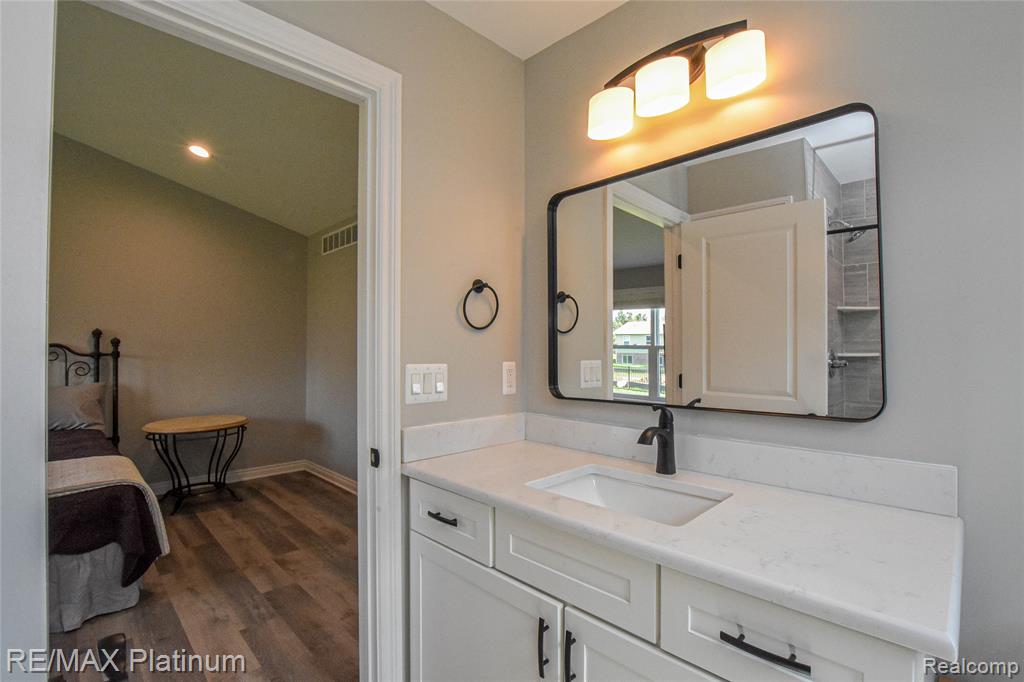 1174 Prudence Drive, Waterford, MI 48327 — Photo 26