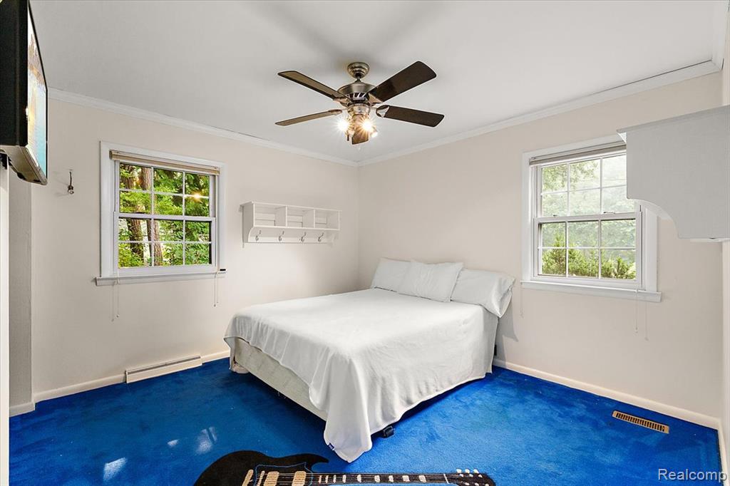 869 Central Drive, Lake Orion, MI 48362 — Photo 38