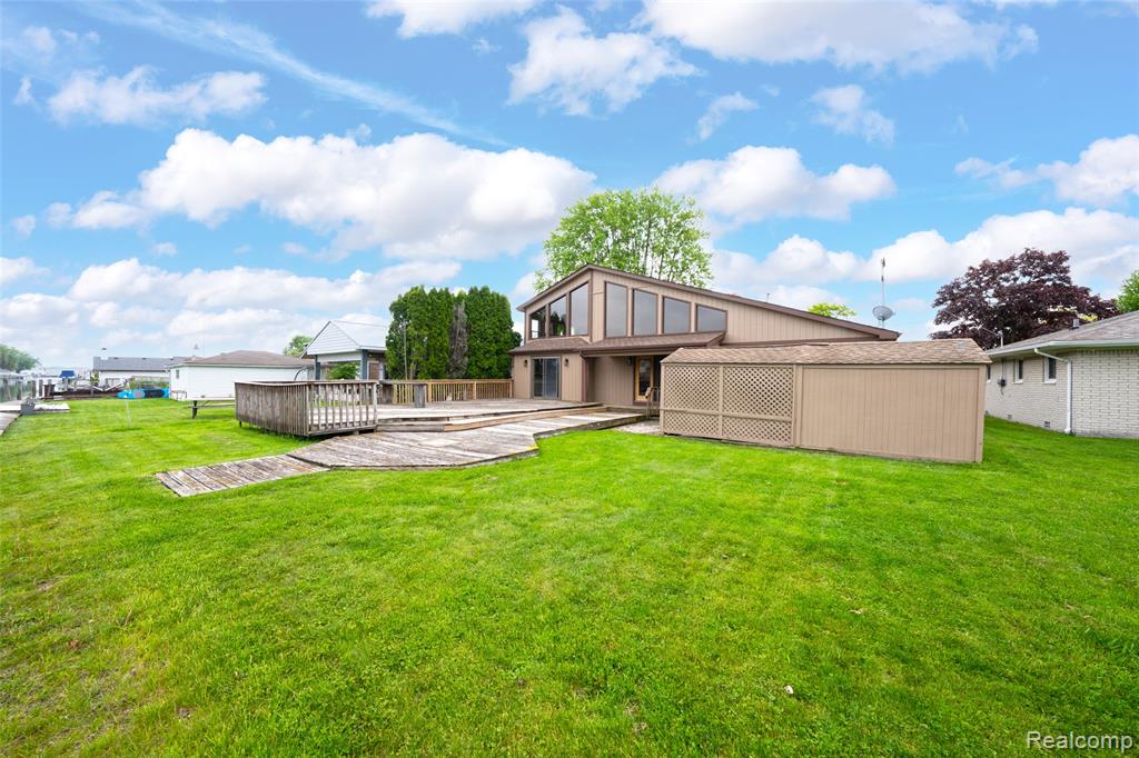 7774 Colony Drive, Clay, MI 48001 — Photo 34