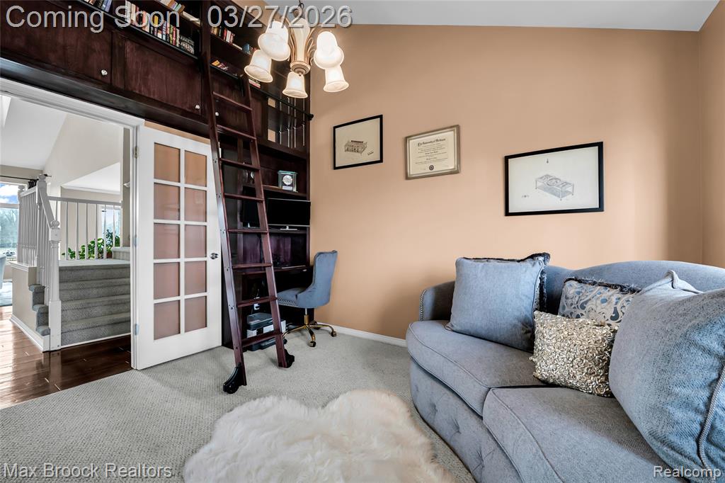1086 Williamson Circle, Pontiac, MI 48340 — Photo 11