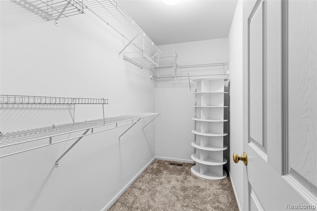 6158 Lismore Circle, Grand Blanc, MI 48439 — Photo 34