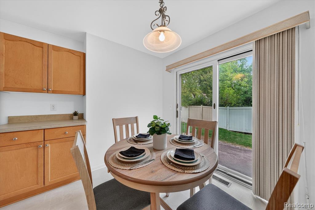 6020 N Newburgh Road, Westland, MI — Photo 12
