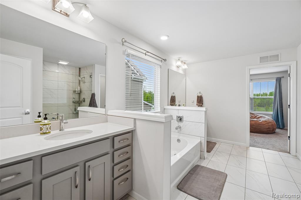 53217 Bay Laurel Lane, South Lyon, MI 48178 — Photo 28