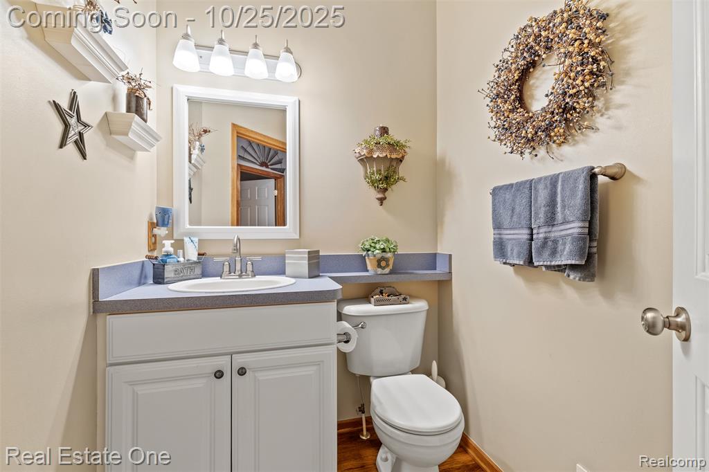5580 Elmhurst Drive, Trenton, MI 48183 — Photo 6