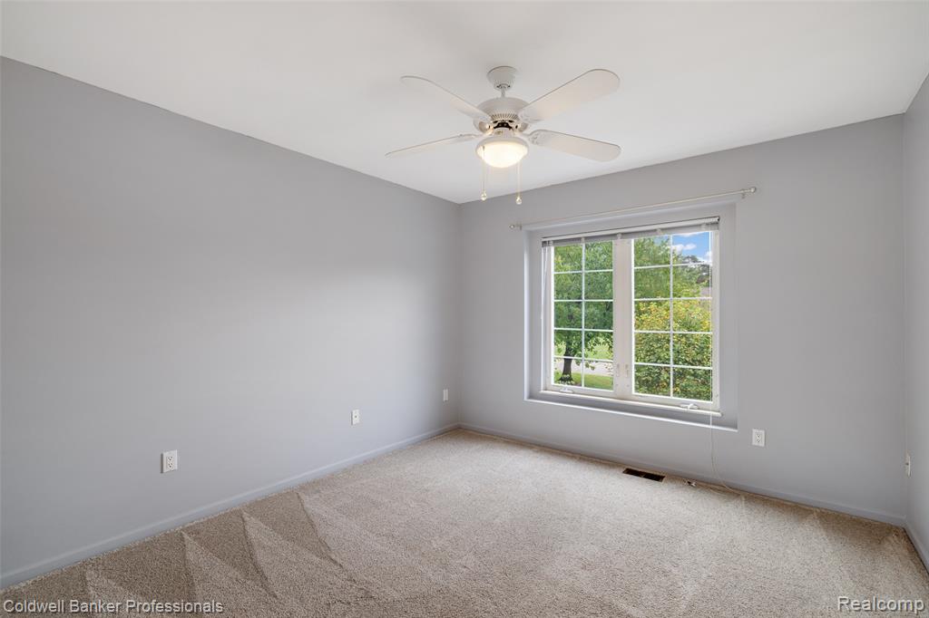 468 Orchard Ridge Drive, Lake Orion, MI 48362 — Photo 40