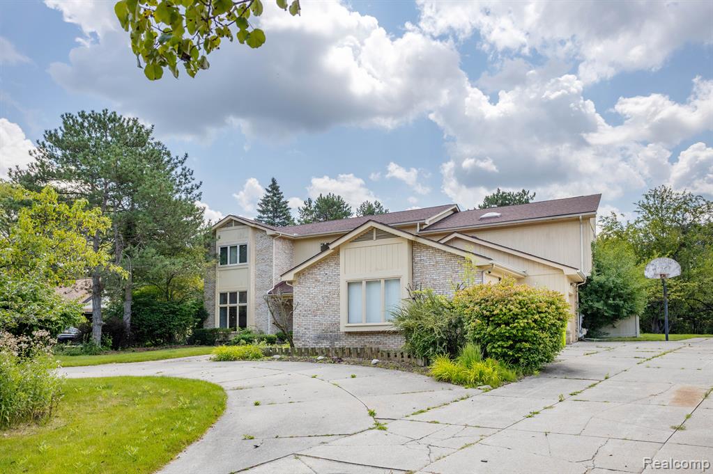 4421 PINEHURST Drive, West Bloomfield, MI — Photo 3