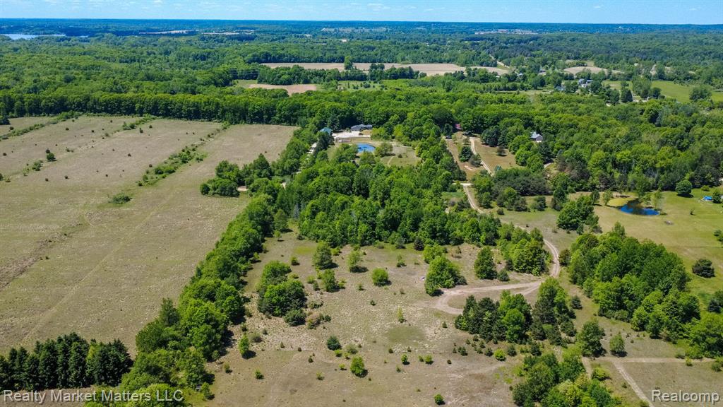 5400 Snow Den Trail, Columbiaville, MI 48421 — Photo 30