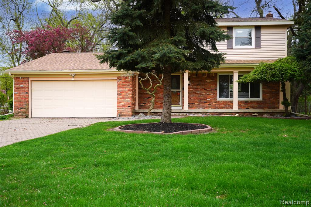 4156 McCandlish Road, Grand Blanc, MI 48439 — front exterior