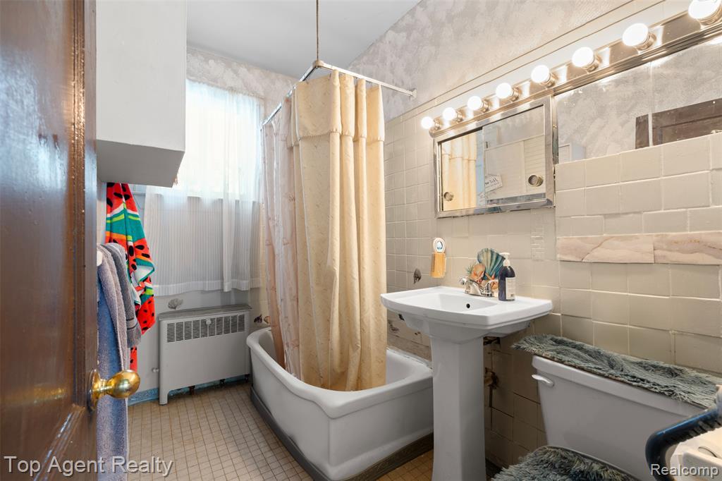 5059 Harold Street, Hamtramck, MI 48212 — Photo 14