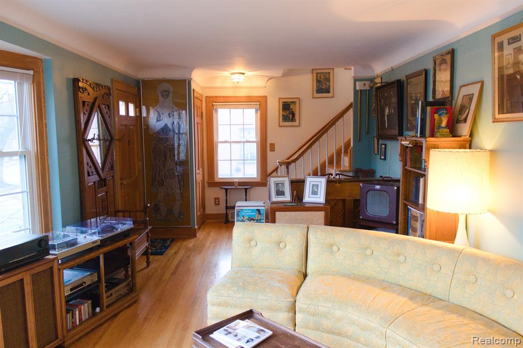 521 N MILITARY Street, Dearborn, MI 48124 — Photo 7
