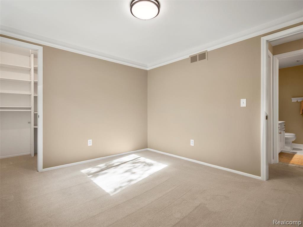 864 Dressler Lane, Rochester Hills, MI 48307 — Photo 30