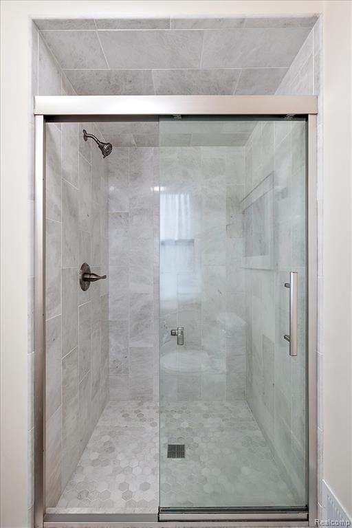 16244 Lauderdale Avenue, Beverly Hills, MI 48025 — Photo 36