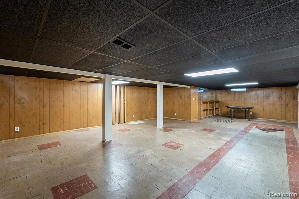 23520 Marlow Street, Oak Park, MI 48237 — Photo 25