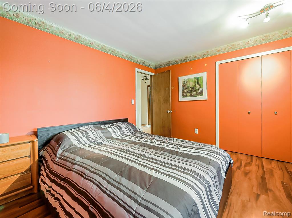31745 Schoolcraft, Fraser, MI 48026 — Photo 18