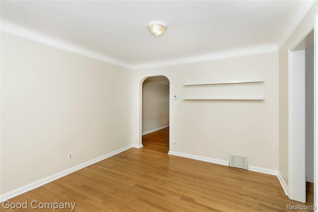 880 Notre Dame Street, Grosse Pointe, MI 48230 — Photo 8