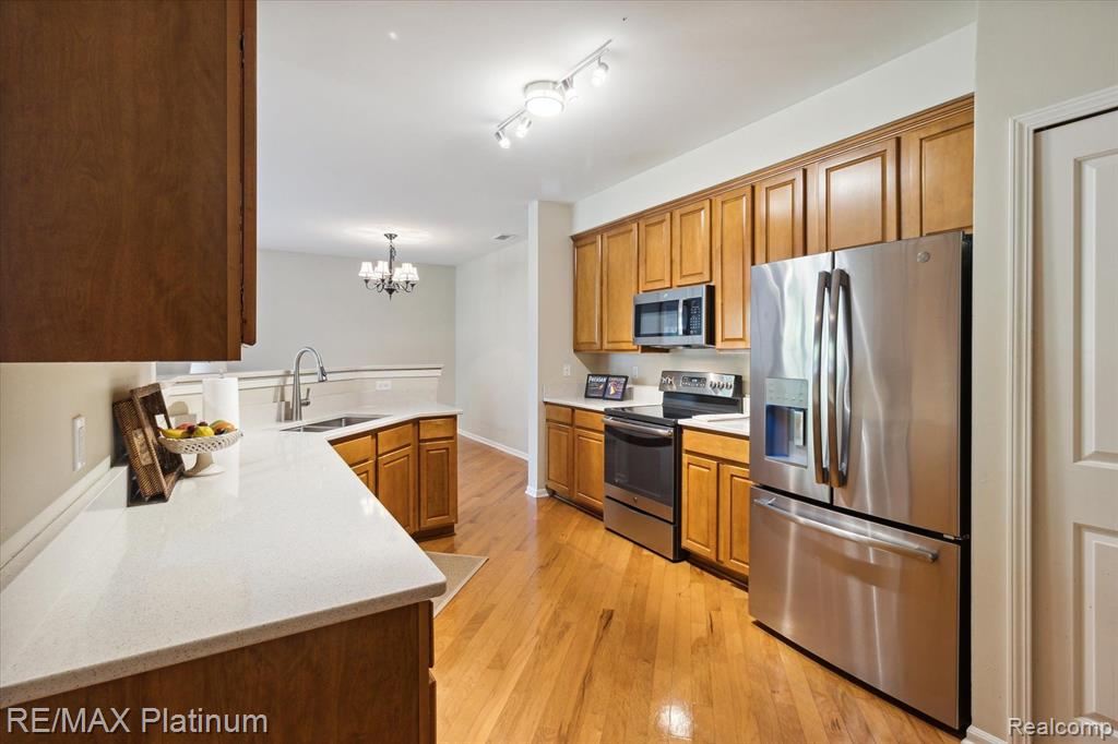 4014 ELIZABETH Avenue, Canton, MI 48188 — Photo 10