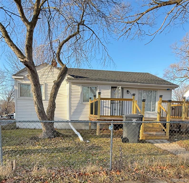 4539 TRUMBULL Drive, Flint, MI 48504 — Photo 2