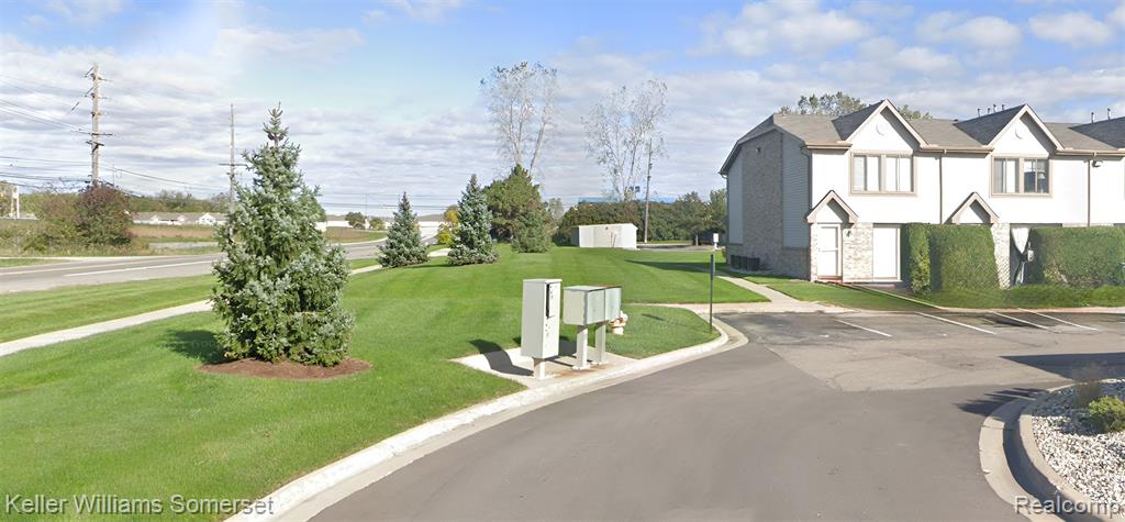 50516 Bay Run N, Chesterfield, MI 48047 — front exterior