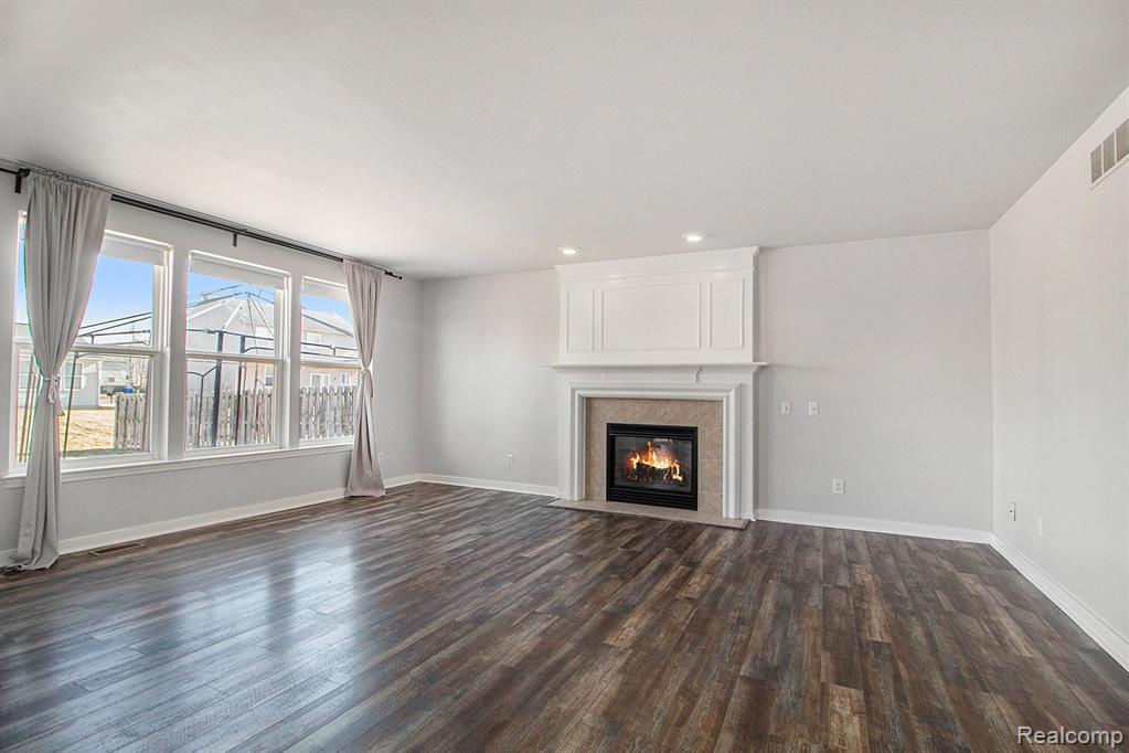 7791 HAMPTON Court, Ypsilanti, MI 48197 — Photo 2