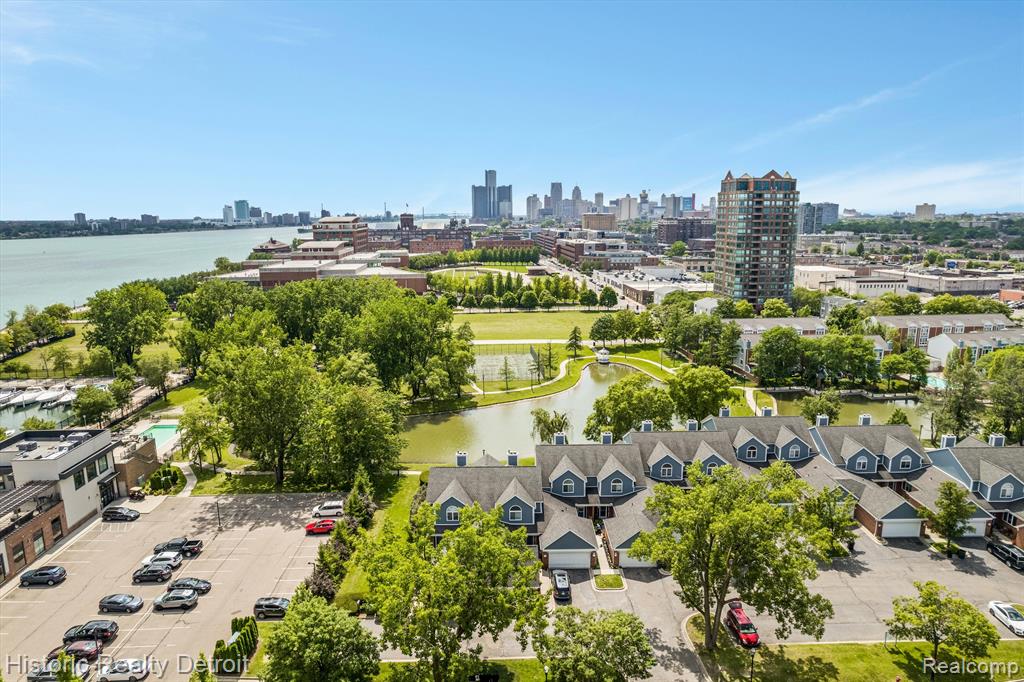 203 WINDWARD Court, 22, Detroit, MI 48207 — Photo 52
