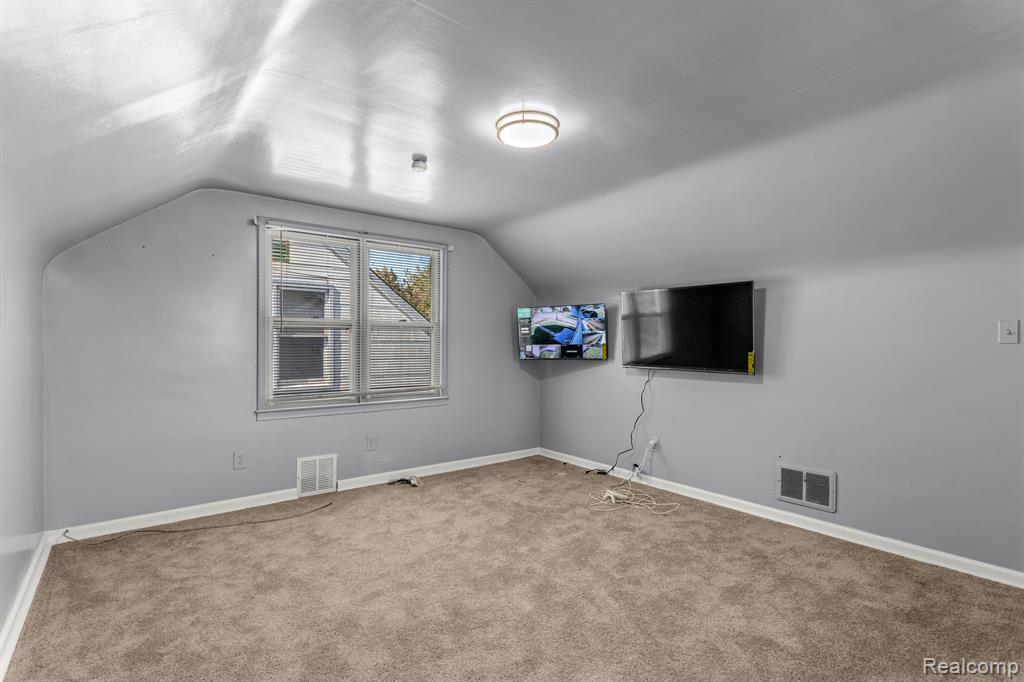 13452 TACOMA Street, Detroit, MI 48205 — Photo 19