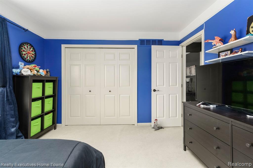 46399 HANFORD Road, Canton, MI 48187 — Photo 37