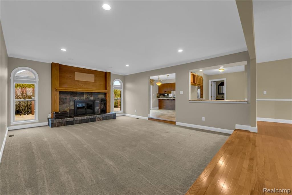 18676 Country Club Circle, Riverview, MI 48193 — Photo 6