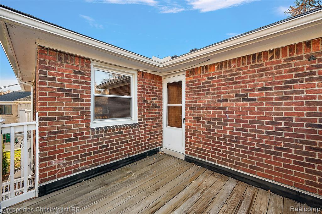 852 Harcourt Road, Grosse Pointe Park, MI 48230 — Photo 39