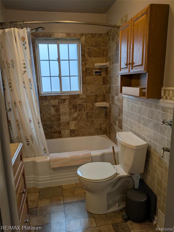 815 N Dewey Street, Owosso, MI 48867 — Photo 10
