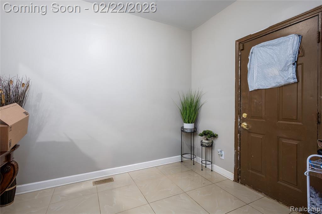 8080 Gartner Street, Detroit, MI 48209 — Photo 11