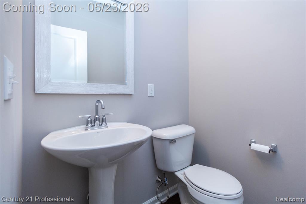 4918 TREESIDE Lane, 27, Troy, MI 48098 — Photo 27