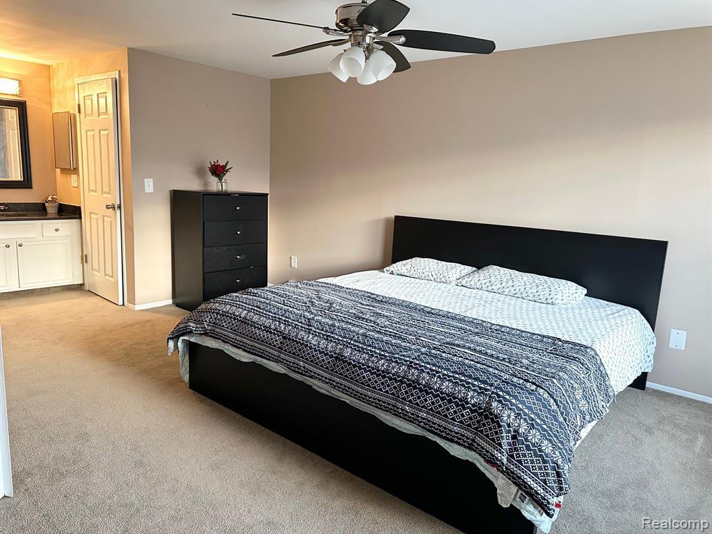 21306 E GLEN HAVEN Circle, Northville, MI 48167 — Photo 17