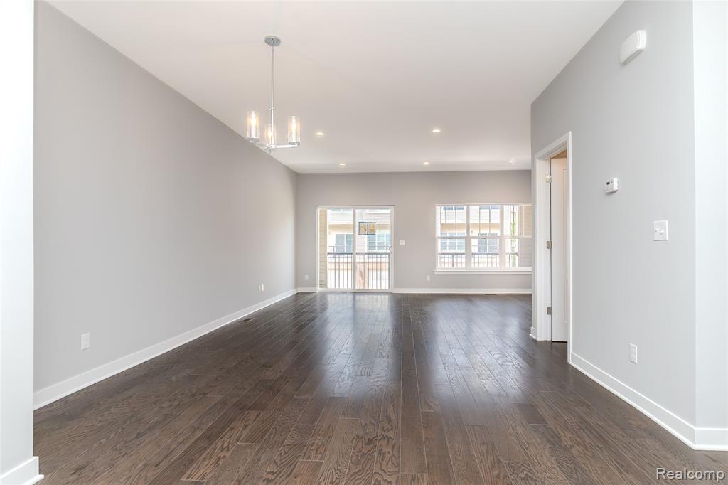 25495 GRANDVIEW Lane, 25, Novi, MI — Photo 24