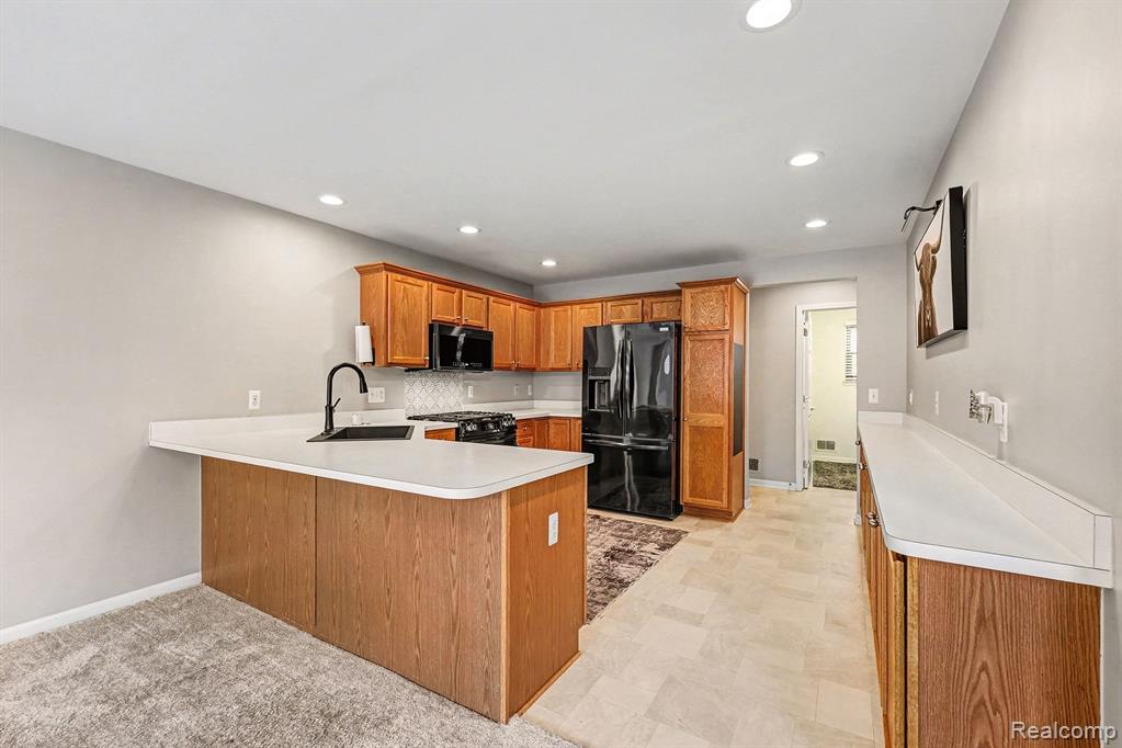 38846 Hampton Court, Harrison Township, MI — Photo 7